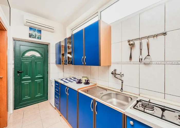 Ivona 게스트하우스