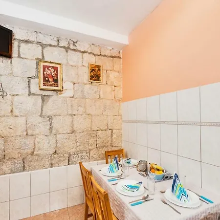 بيت ضيافة Ivona سبليت